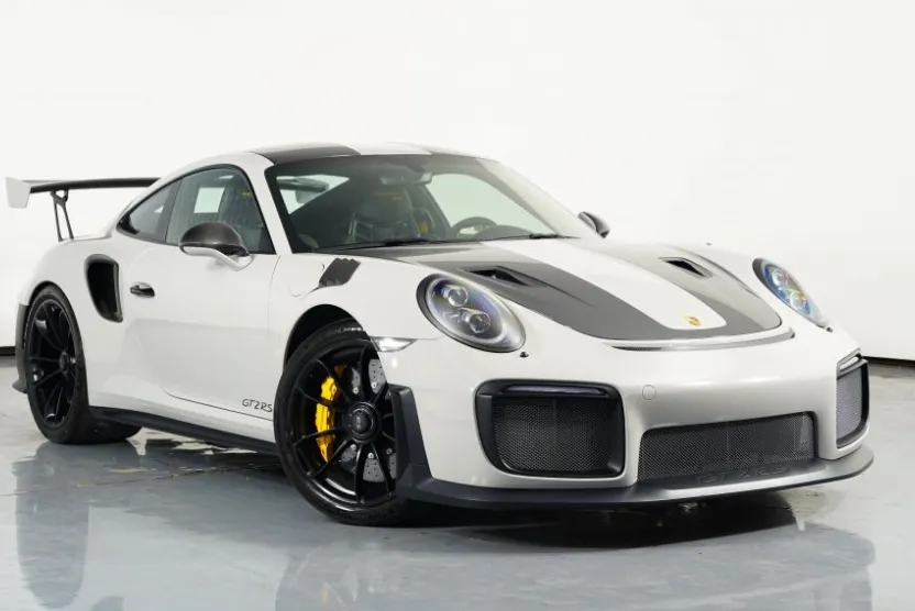 2019 Porsche 911 GT2 RS photo 1