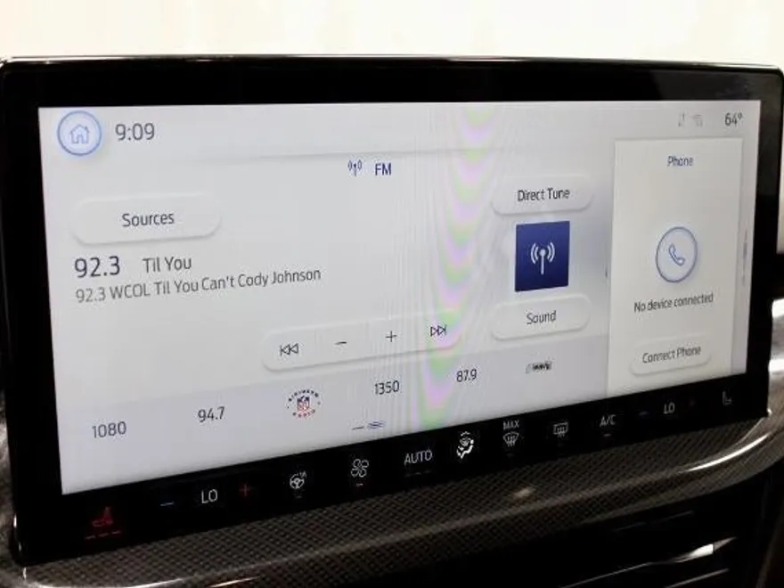 2023 Ford Escape ST-Line Select photo 2