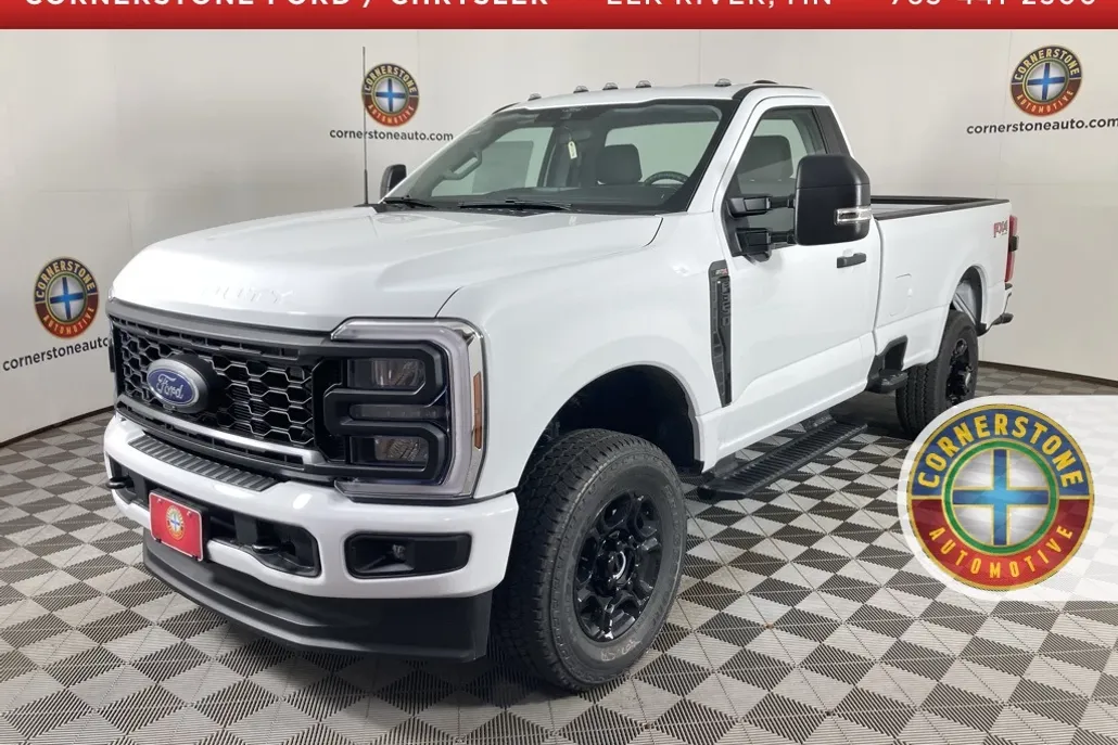2025 Ford F-350 XL photo 1