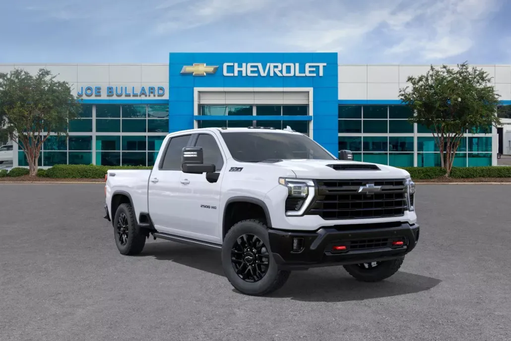 2025 Chevrolet Silverado 2500HD LTZ photo 1