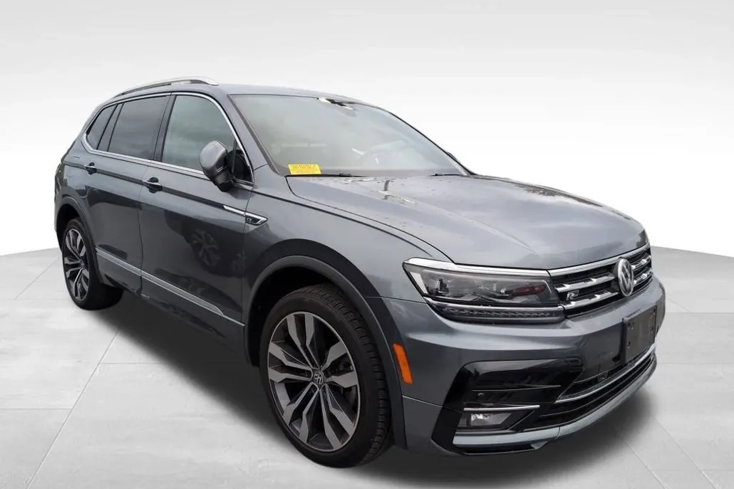 2021 Volkswagen Tiguan SEL Premium R-Line photo 1