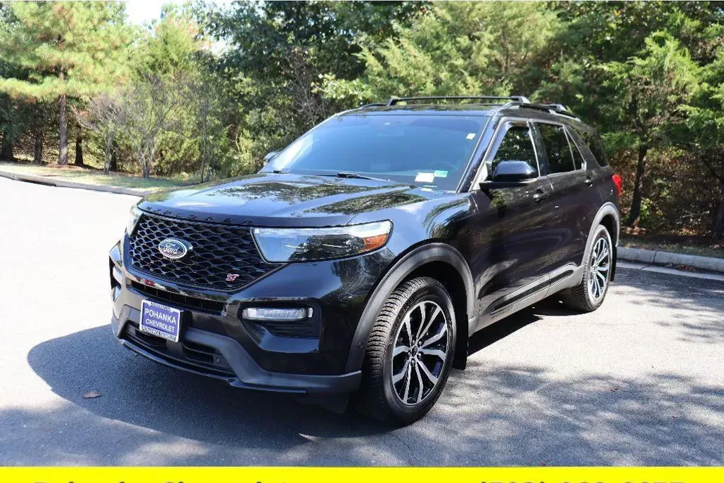 2020 Ford Explorer ST photo 1