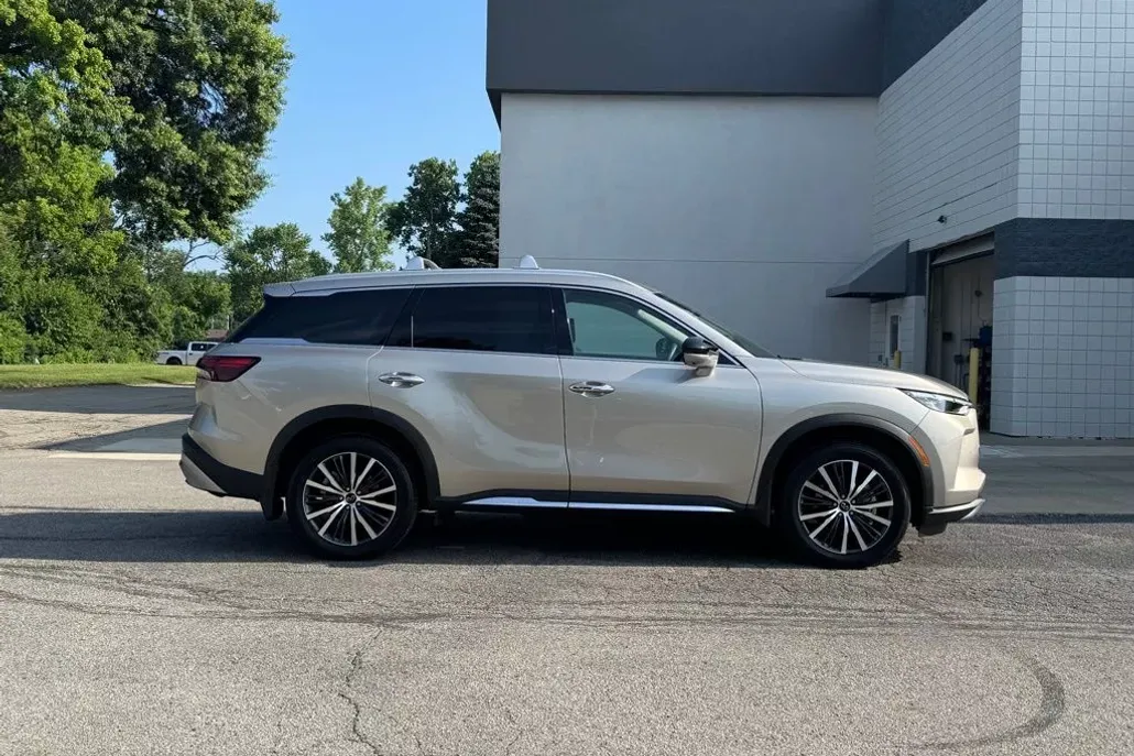 2024 Infiniti QX60 Sensory AWD photo 1