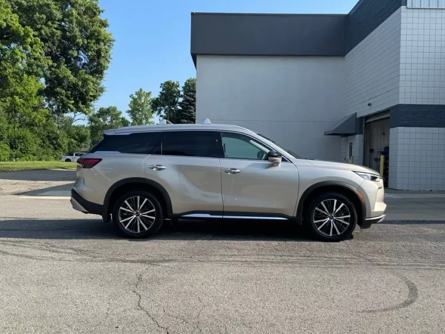 2024 Infiniti QX60 Sensory AWD photo 1