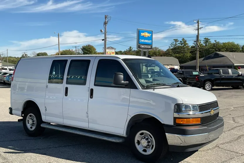 2023 Chevrolet Express Cargo 2500 Van photo 1