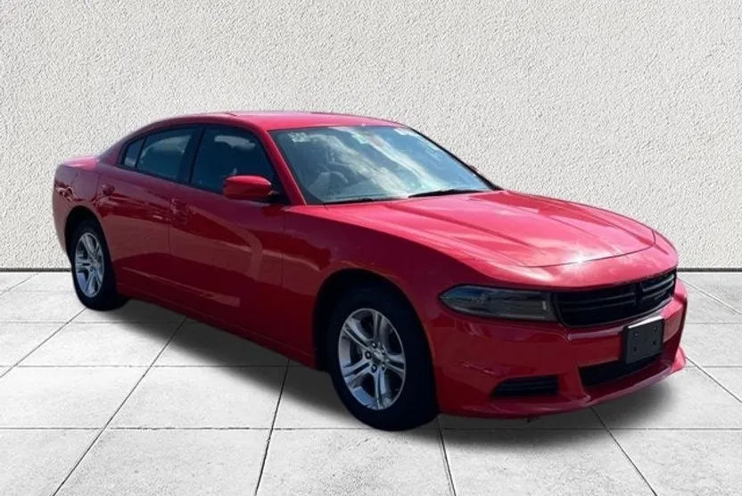 2022 Dodge Charger SXT photo 1