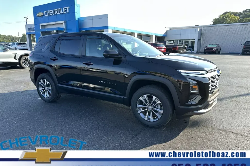 2026 Chevrolet Equinox LT photo 1