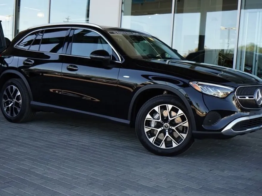 2025 Mercedes Benz GLC 350e 4MATIC photo 1