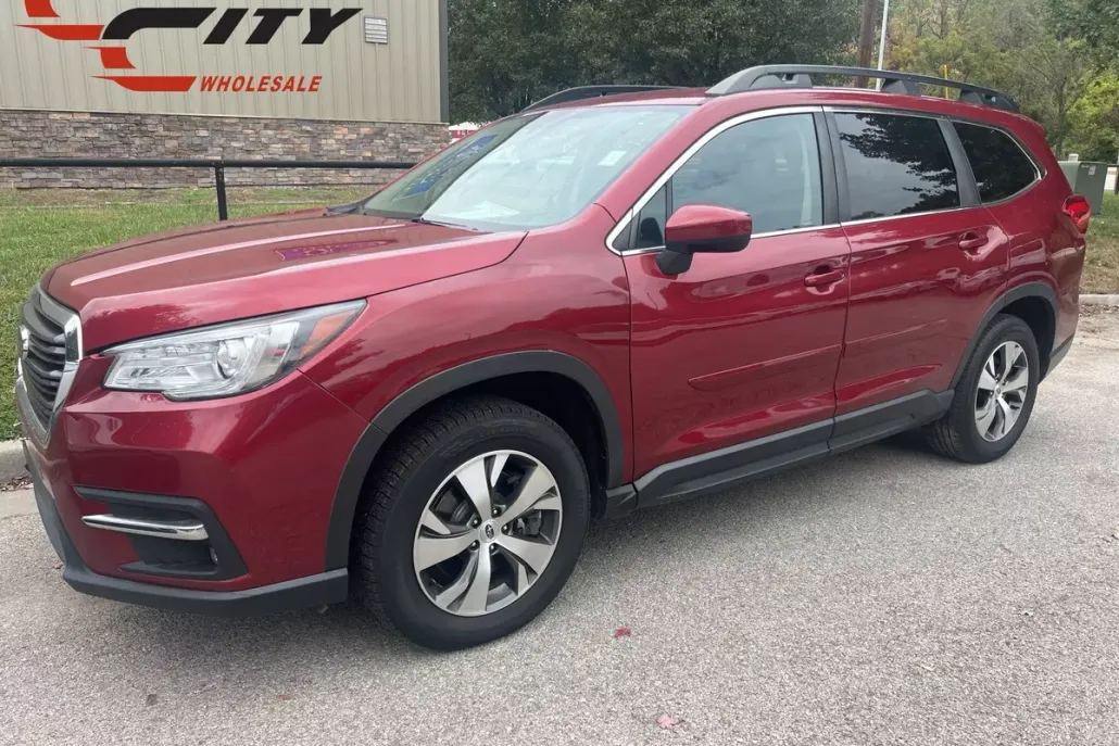 2022 Subaru Ascent Premium photo 1