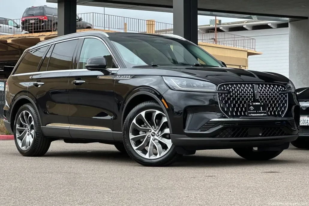 2025 Lincoln Aviator Reserve photo 1