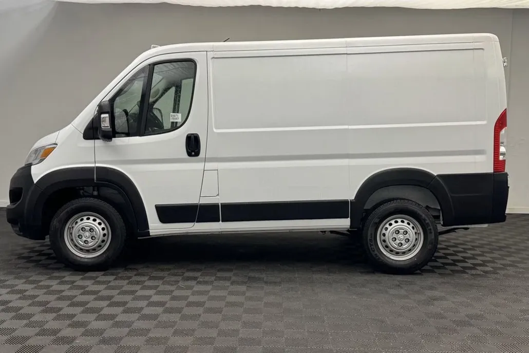 2025 Ram ProMaster 1500 Tradesman Cargo Van photo 1