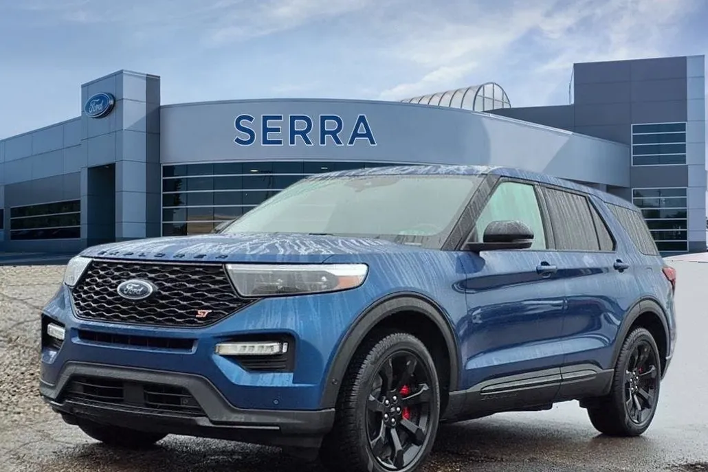 2021 Ford Explorer ST photo 1