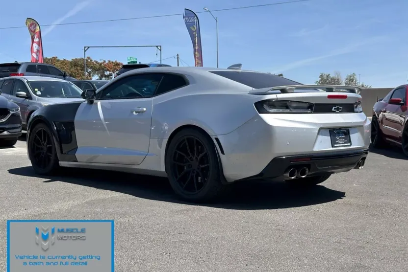 2018 Chevrolet Camaro 2SS photo 1