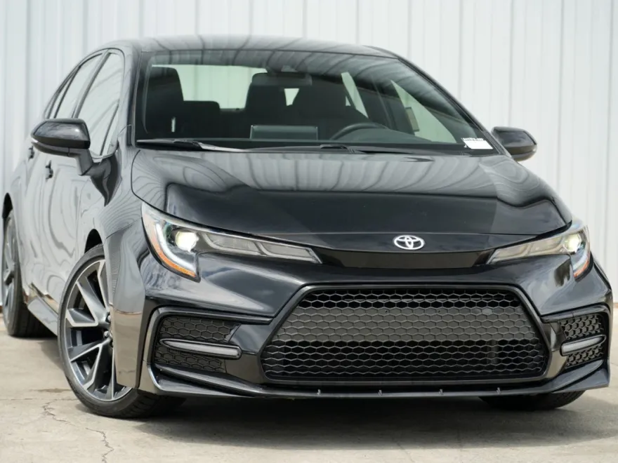 2020 Toyota Corolla SE photo 1