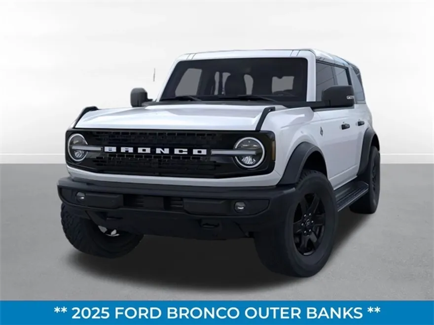 2025 Ford Bronco Outer Banks photo 1