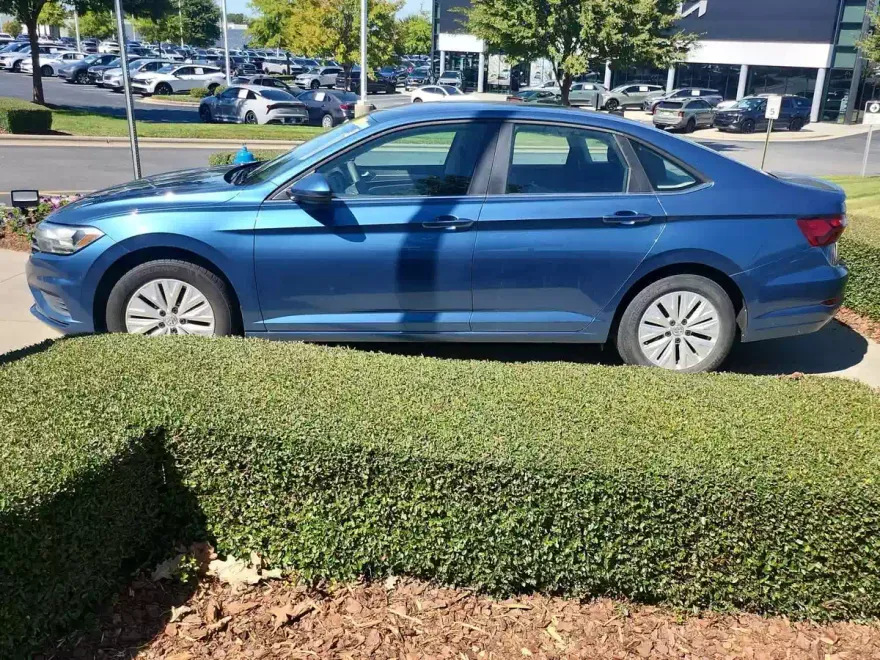 2020 Volkswagen Jetta S photo 1