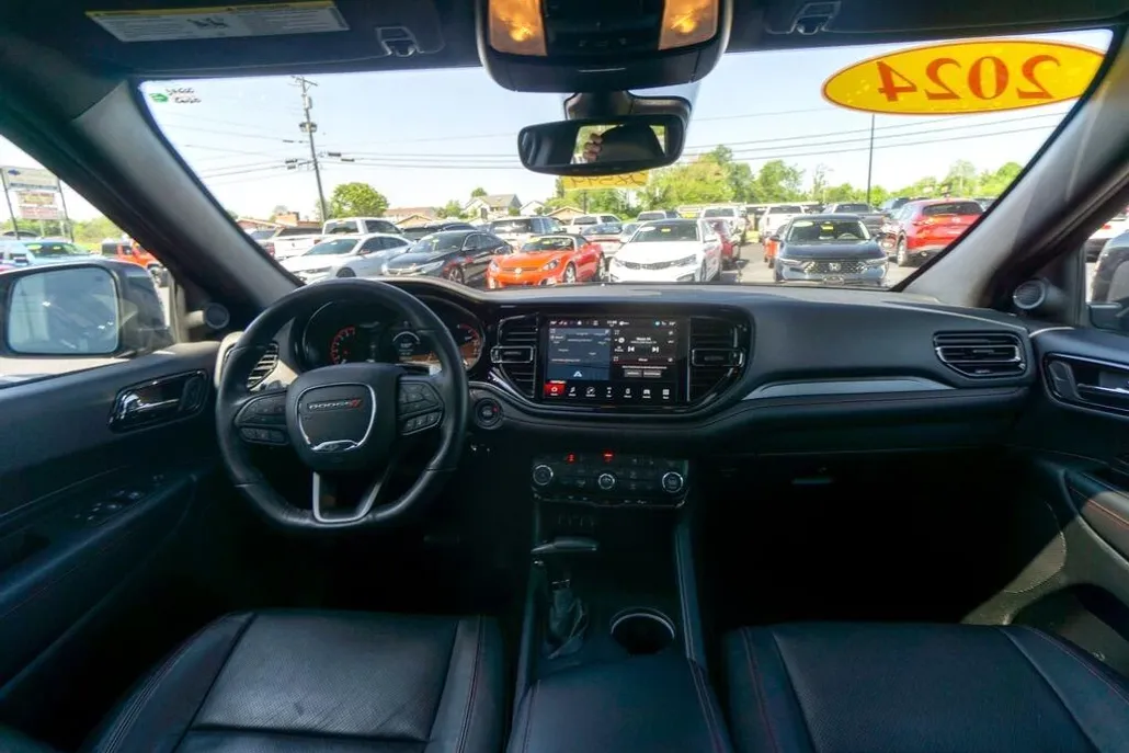 2024 Dodge Durango GT Plus photo 1