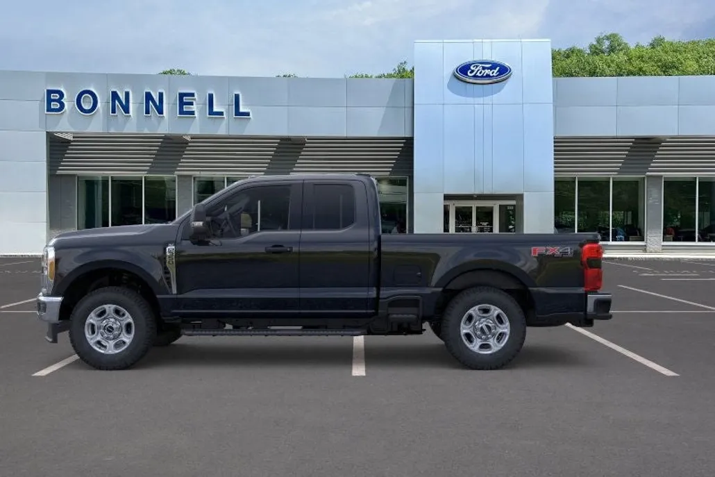 2026 Ford F-350 photo 1