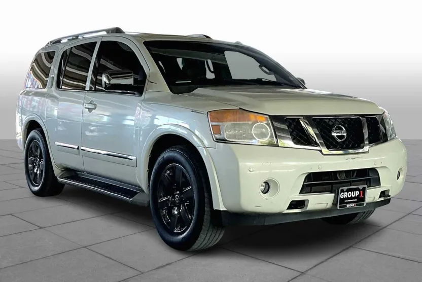 2014 Nissan Armada Platinum photo 1