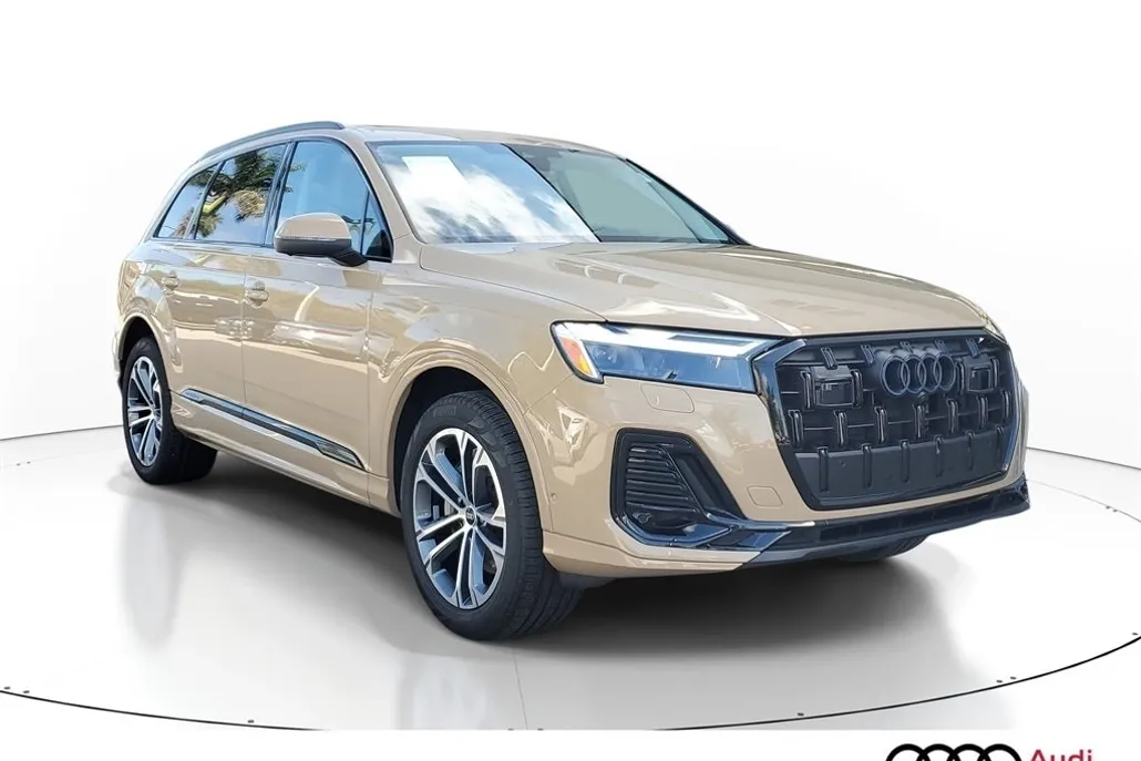 2025 Audi Q7 45 Premium Plus photo 1