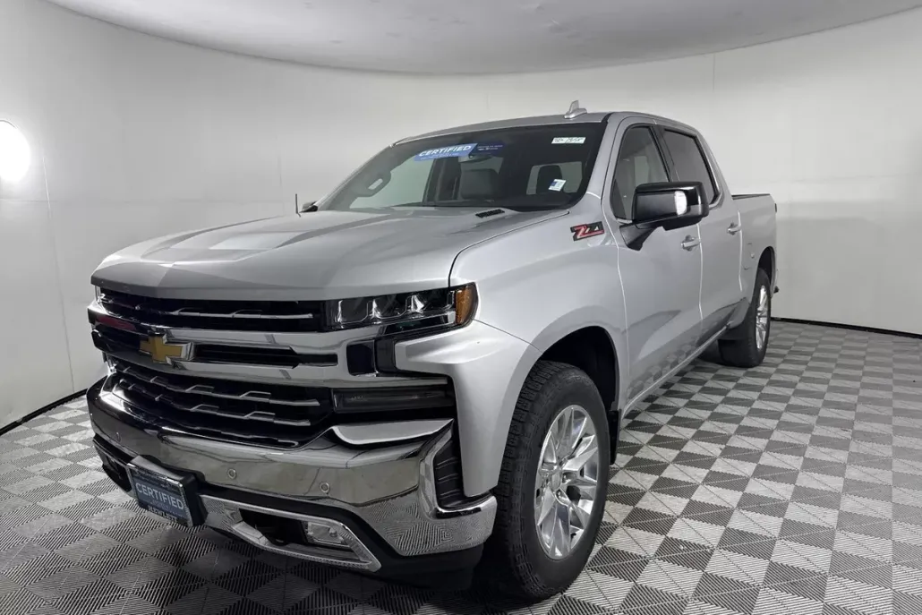 2022 Chevrolet Silverado 1500 LTZ photo 1