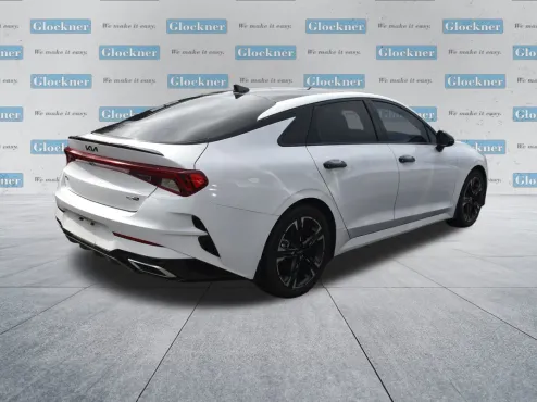 2022 Kia K5 GT-Line photo 4