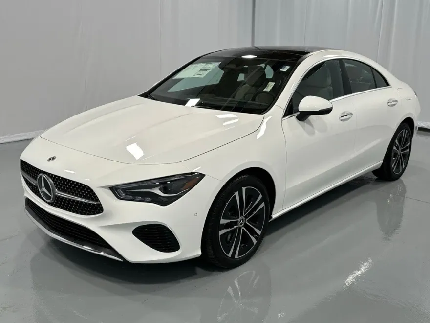 2025 Mercedes Benz CLA 250 photo 1