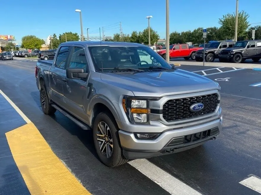 2023 Ford F-150 XL photo 1