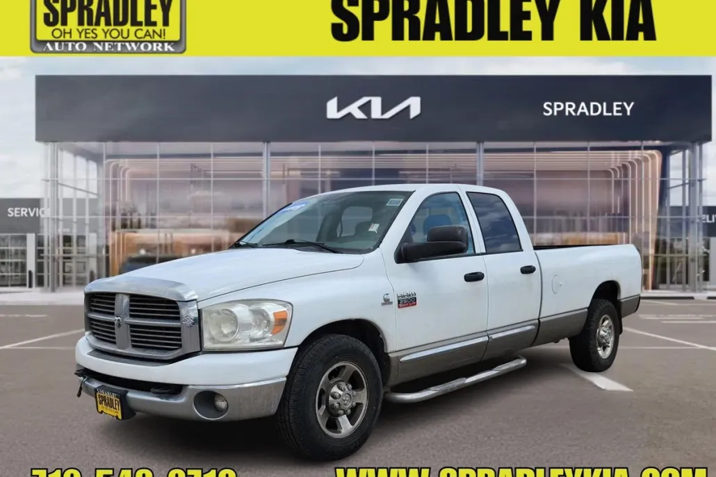 2009 Dodge Ram SLT photo 1