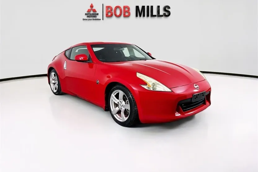 2011 Nissan 370Z Base photo 1