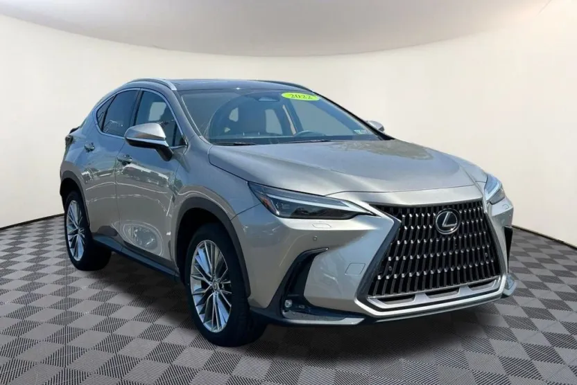 2022 Lexus NX 350 Luxury photo 1