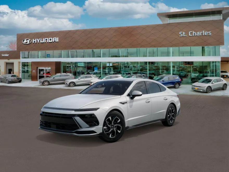 2025 Hyundai Sonata SEL photo 1
