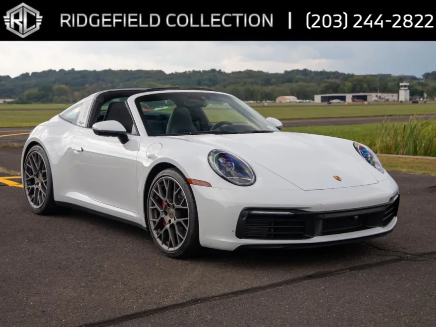 2023 Porsche 911 Targa 4S photo 1