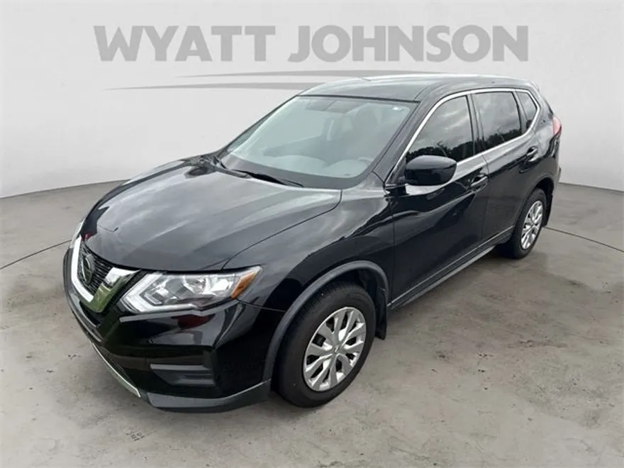 2018 Nissan Rogue S photo 1