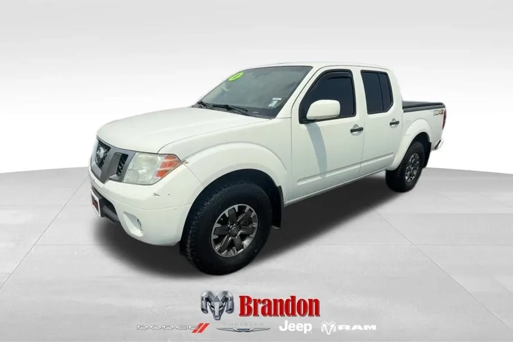 2018 Nissan Frontier PRO-4X photo 1