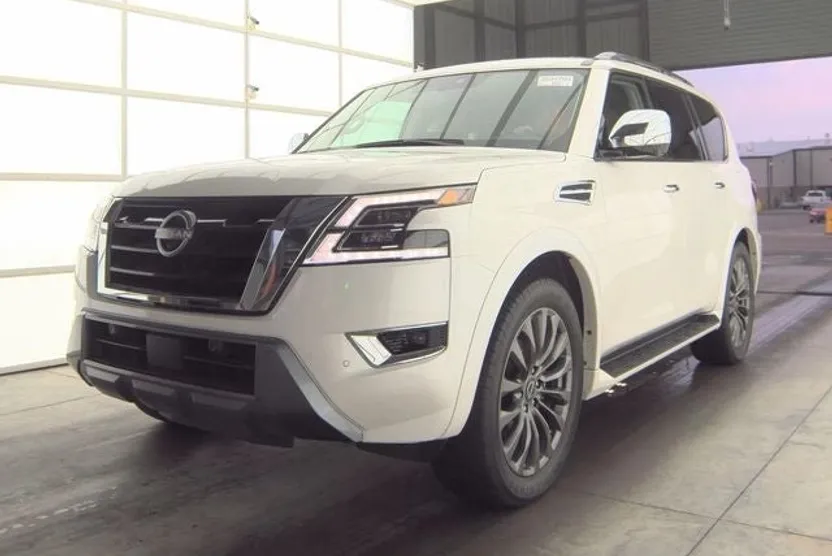 2024 Nissan Armada Platinum photo 1