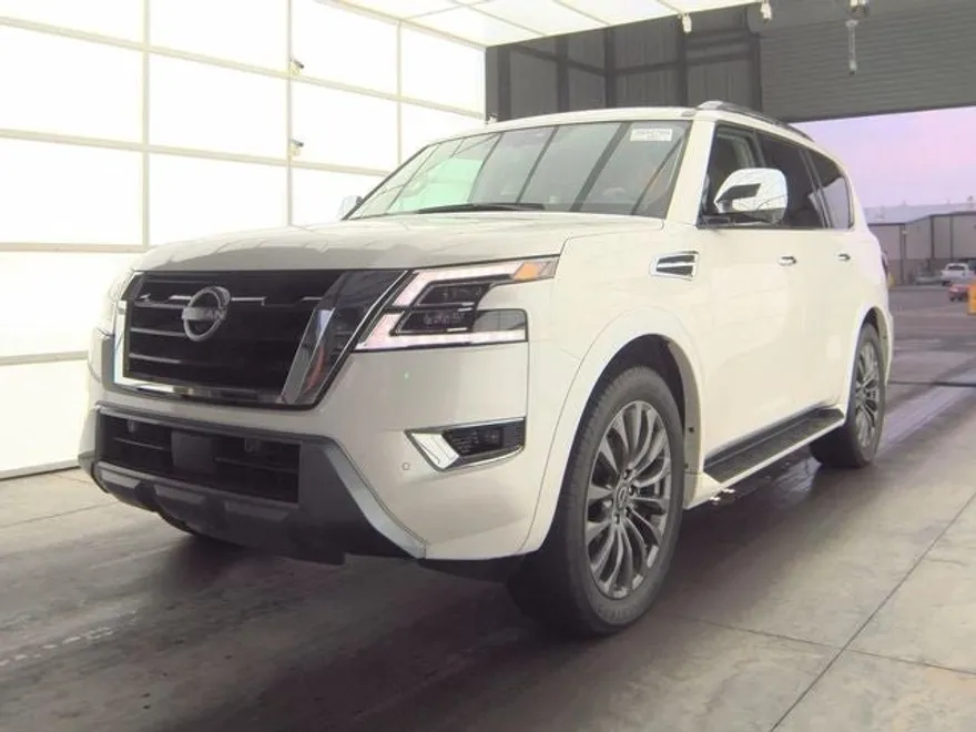 2024 Nissan Armada Platinum photo 1