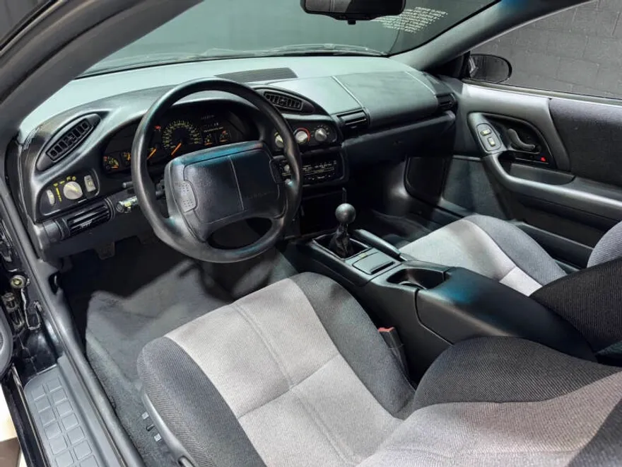 1993 Chevrolet Camaro Z28 photo 1