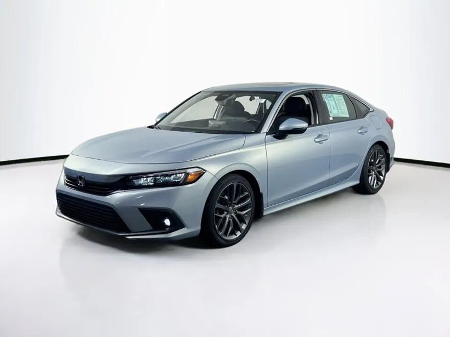 2022 Honda Civic Touring photo 1