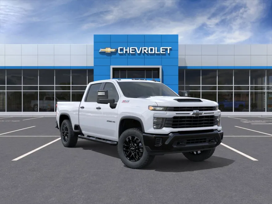 2026 Chevrolet Silverado 2500HD Custom photo 1