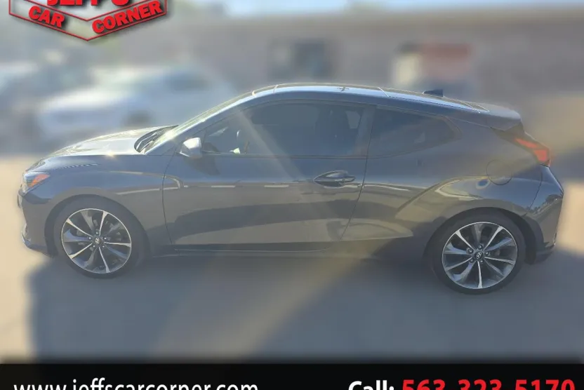 2019 Hyundai Veloster 2.0L Premium photo 1