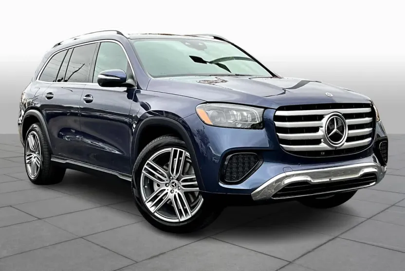 2025 Mercedes Benz GLS 450 4MATIC photo 1