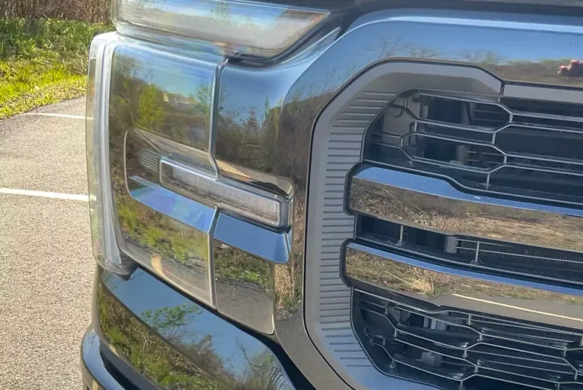 2024 Ford F-150 Lariat photo 1