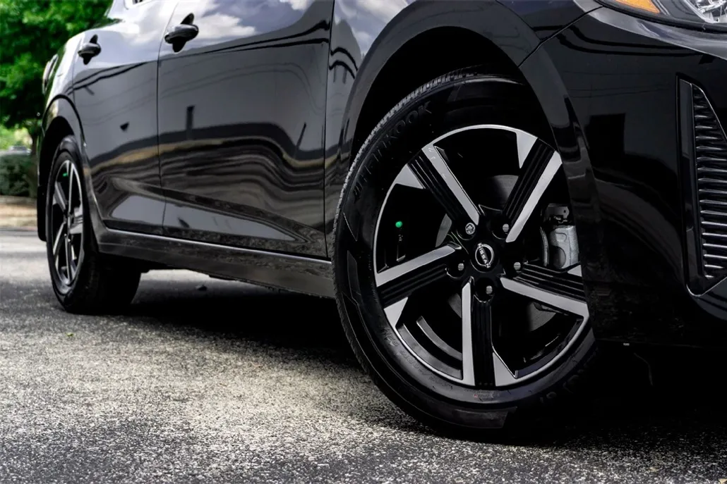 2025 Nissan Sentra SV photo 1