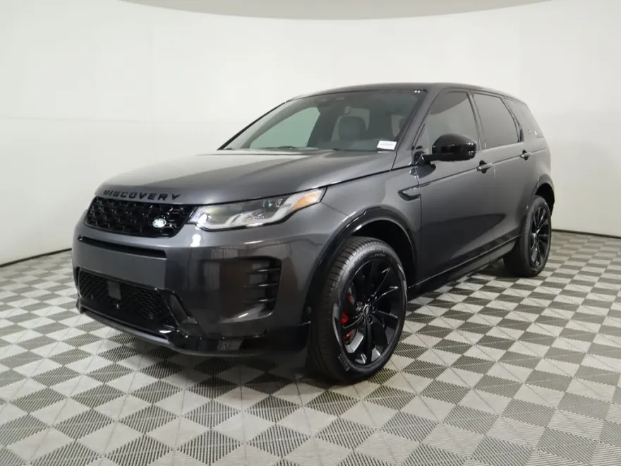 2024 Land Rover Discovery Sport SE photo 1