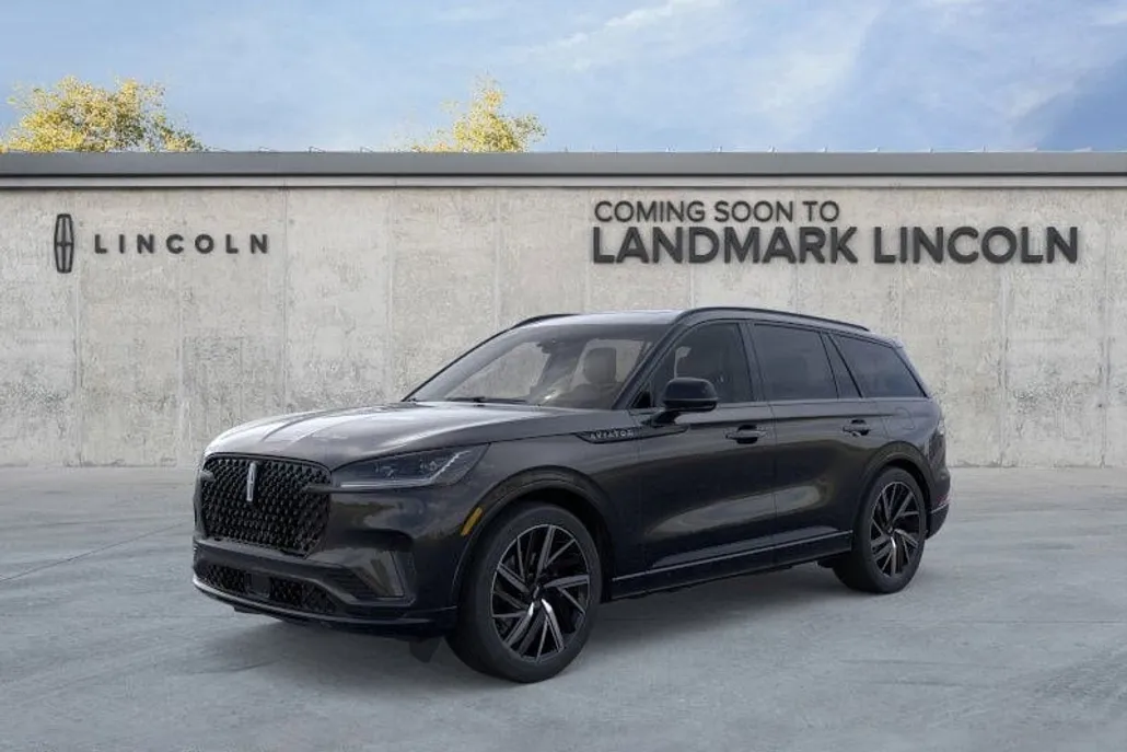 2025 Lincoln Aviator Black Label photo 1