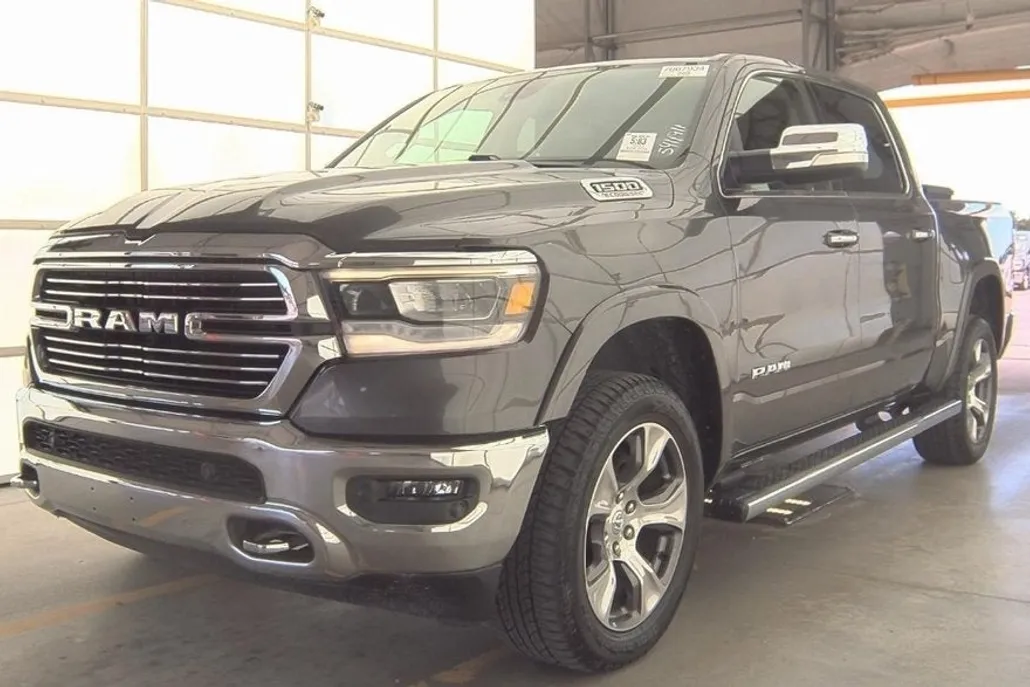 2020 Ram 1500 Laramie photo 1