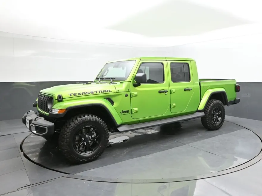2025 Jeep Gladiator Sport photo 1