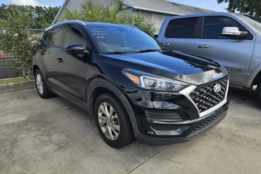 2021 Hyundai Tucson Value photo 1