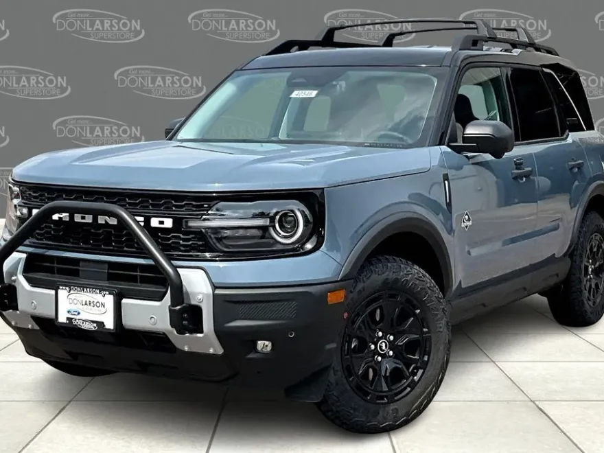 2025 Ford Bronco Sport Outer Banks photo 1